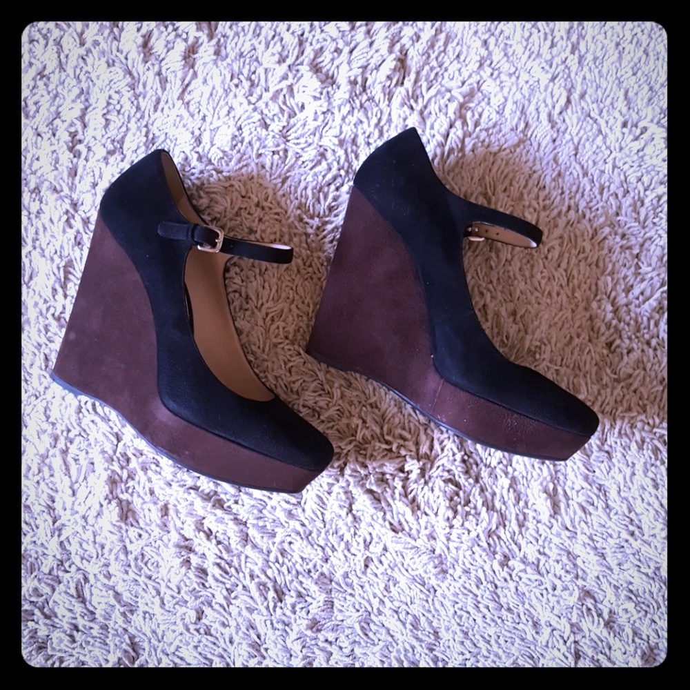 NEW Prada Platform Mary Jane Pumps